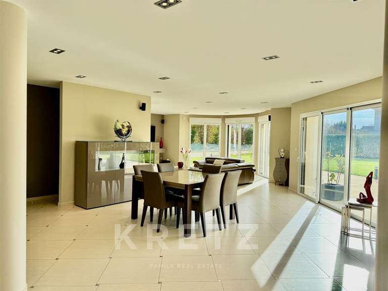 Maison Carolles - 4 chambres - 241m²