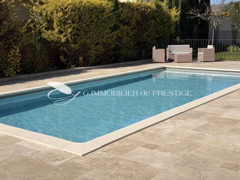 Villa Caromb - 4 chambres - 200m²