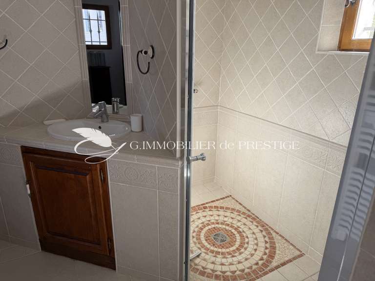 Villa Caromb - 4 chambres - 200m²