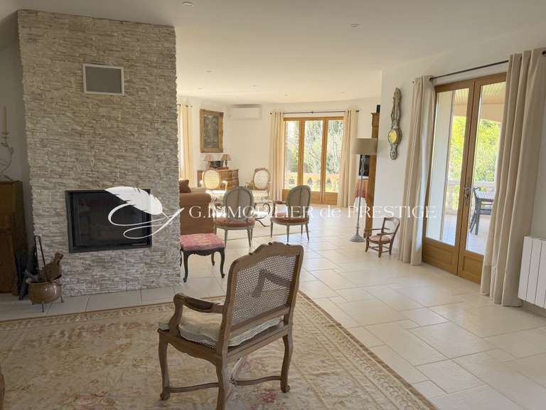 Villa Caromb - 4 chambres - 200m²