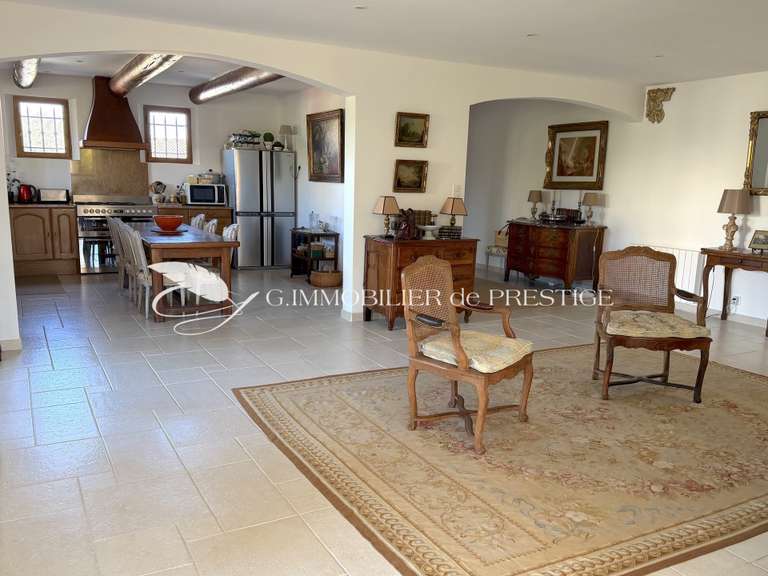 Villa Caromb - 4 chambres - 200m²
