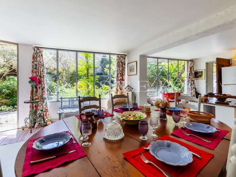Villa Caromb - 5 chambres - 245m²