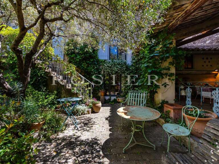 Villa Caromb - 5 chambres - 245m²
