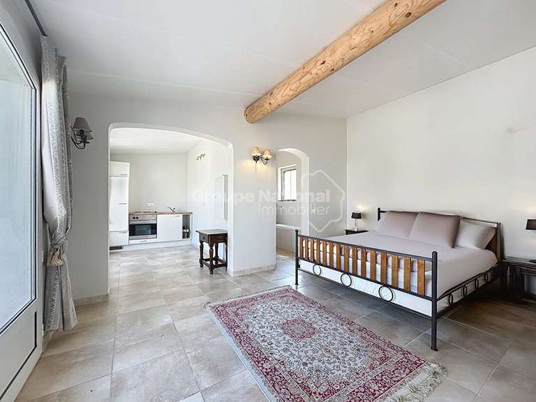 Maison Carpentras - 5 chambres - 240m²