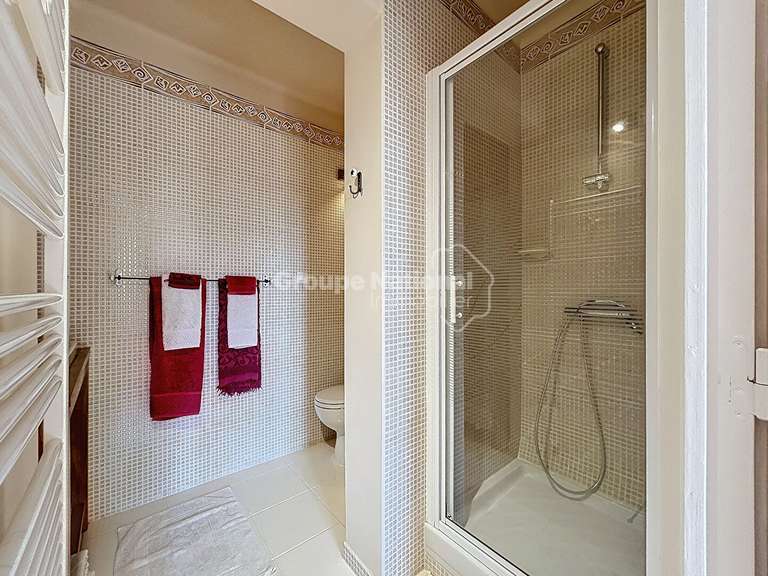 Maison Carpentras - 5 chambres - 240m²