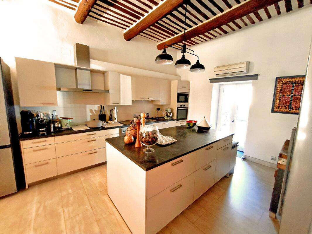 House Carpentras