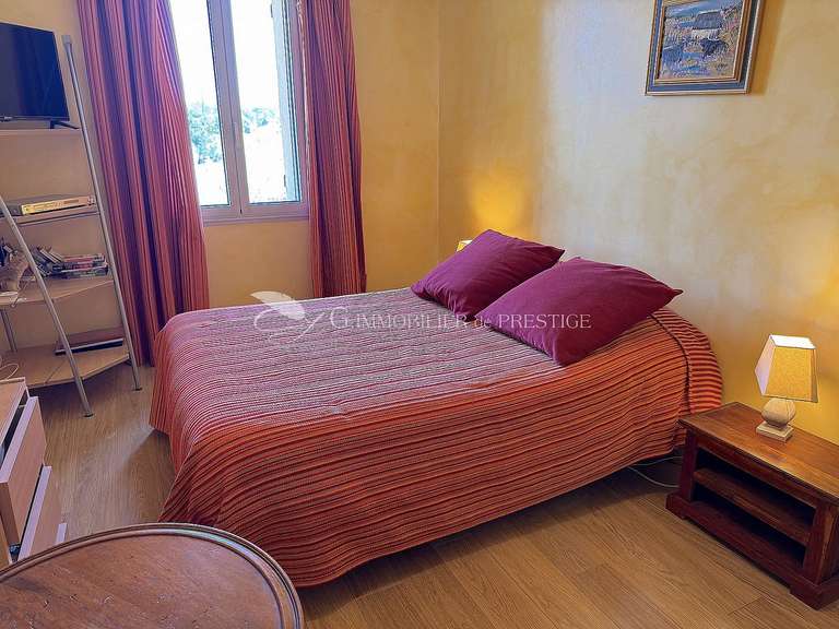 Maison Carpentras - 6 chambres - 257m²