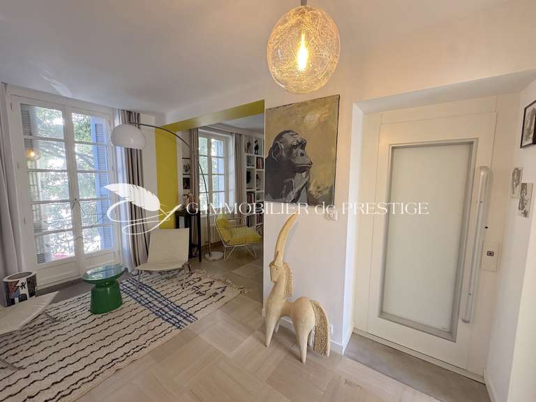 Maison Carpentras - 5 chambres - 285m²