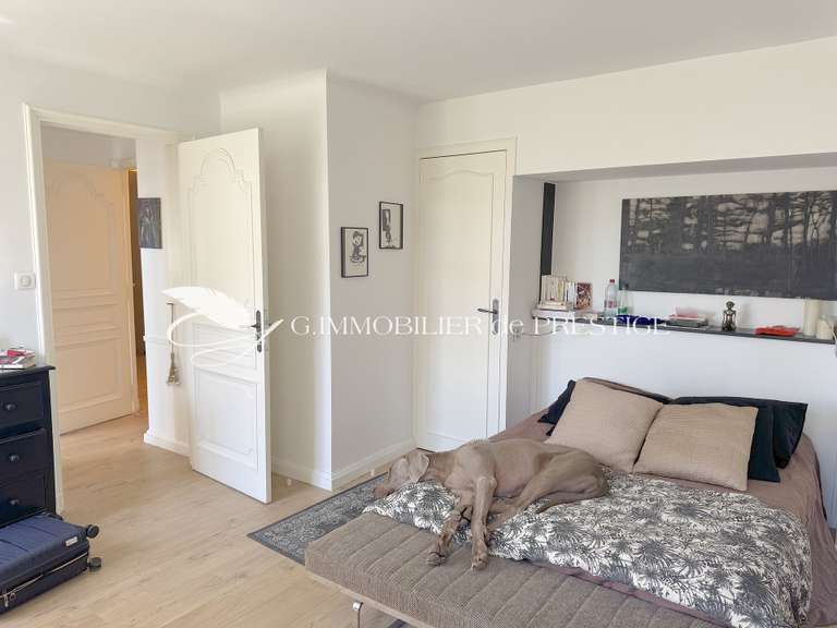 Maison Carpentras - 5 chambres - 285m²