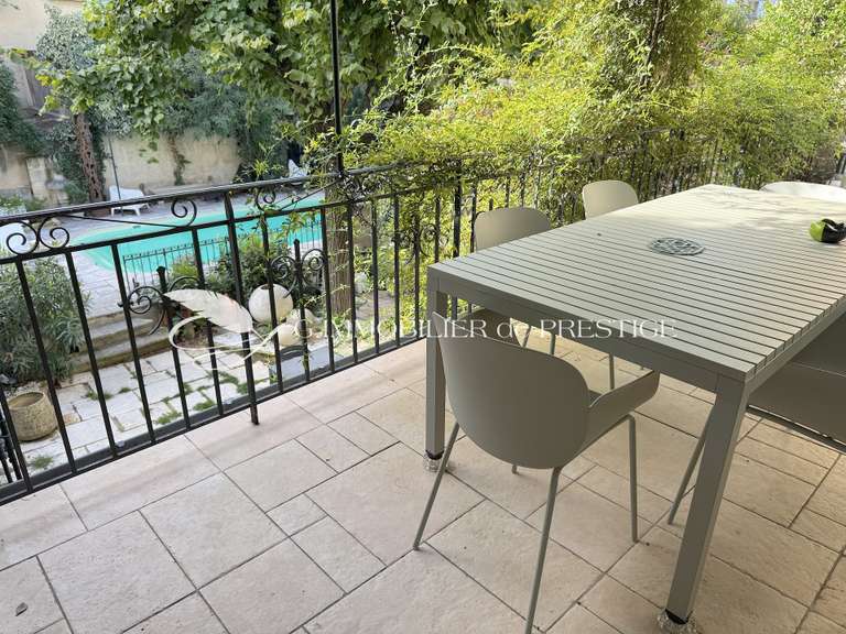 Maison Carpentras - 5 chambres - 285m²