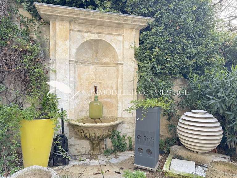 Maison Carpentras - 5 chambres - 285m²