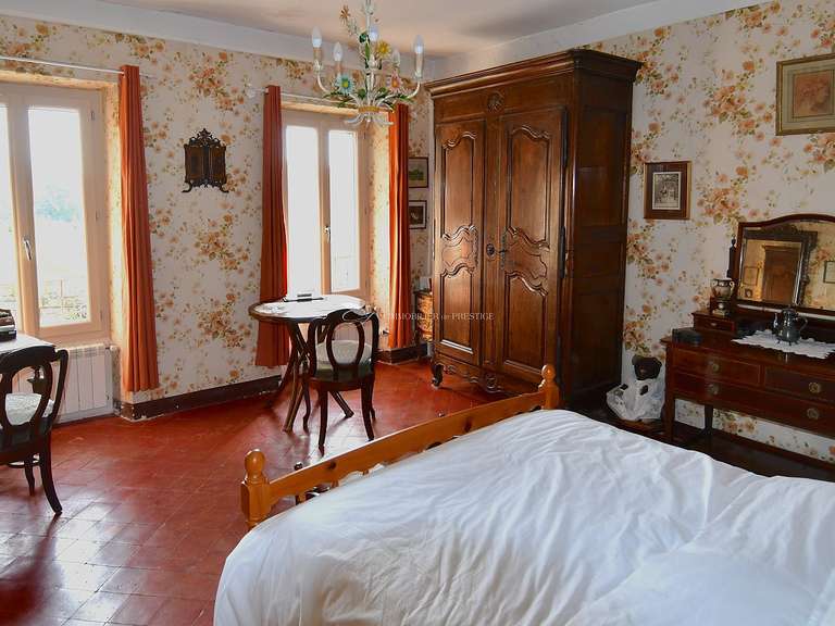 Maison Carpentras - 5 chambres - 270m²