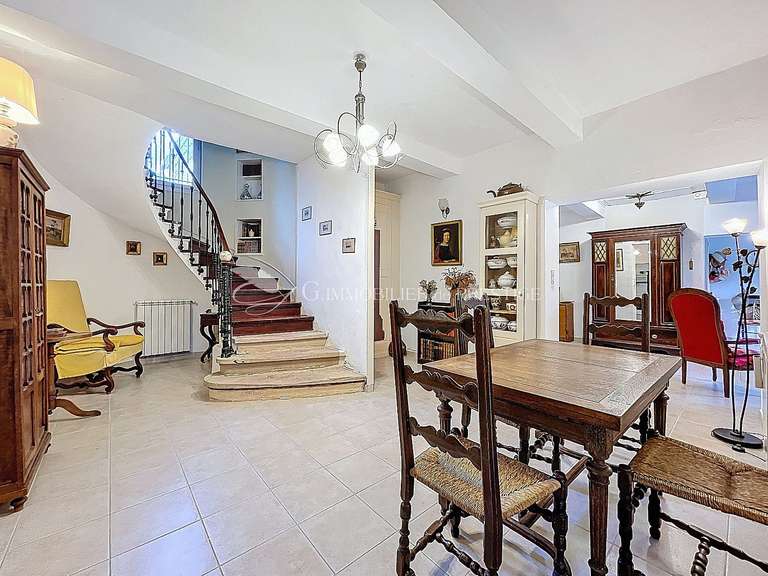Maison Carpentras - 5 chambres - 270m²