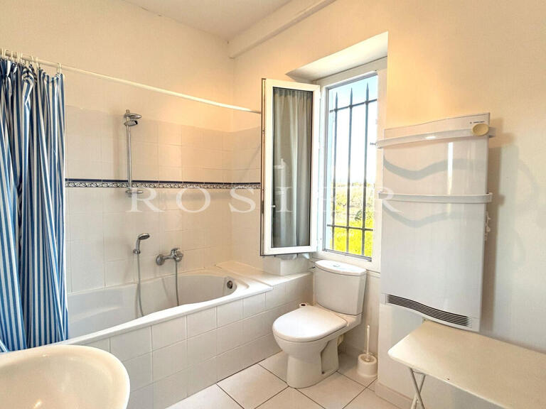 Villa Carpentras - 6 chambres - 223m²