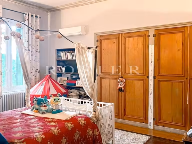 Villa Carpentras - 4 chambres - 209m²
