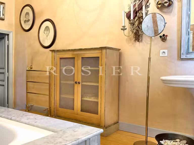 Villa Carpentras - 4 chambres - 209m²