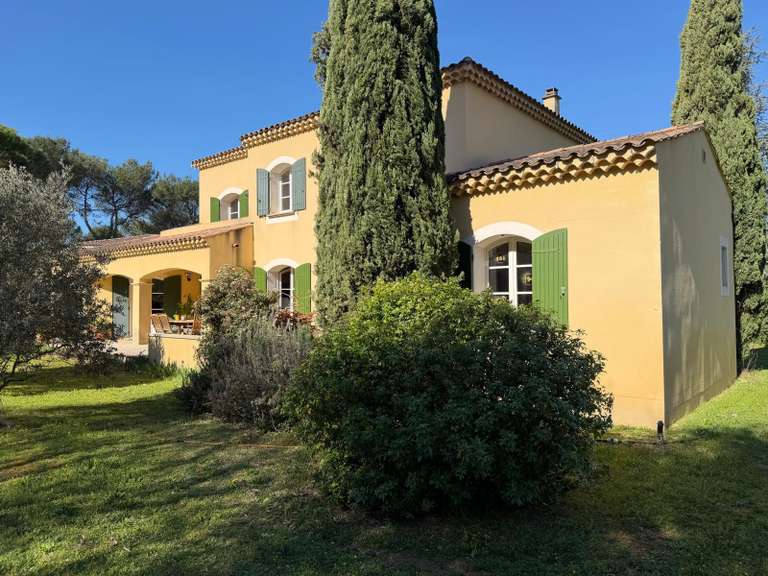 Villa Carpentras - 4 chambres - 204m²