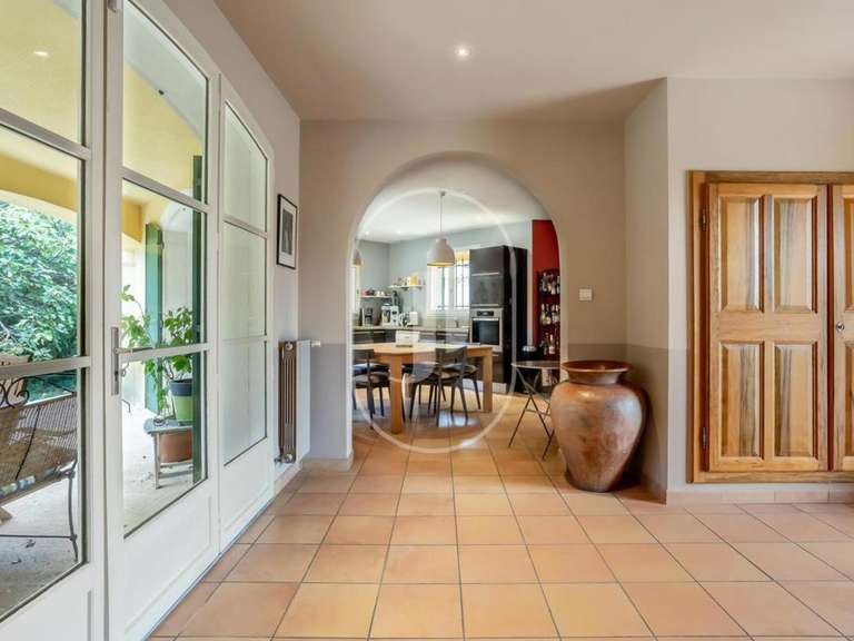 Villa Carpentras - 4 chambres - 191m²