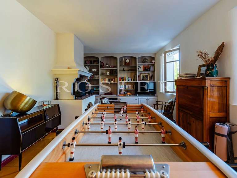 Villa Carpentras - 5 chambres - 272m²