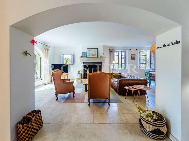 Villa Carpentras - 5 chambres - 272m²