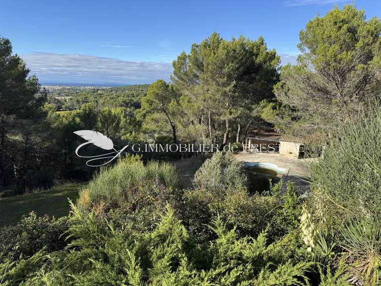 Villa Carpentras - 4 chambres - 200m²