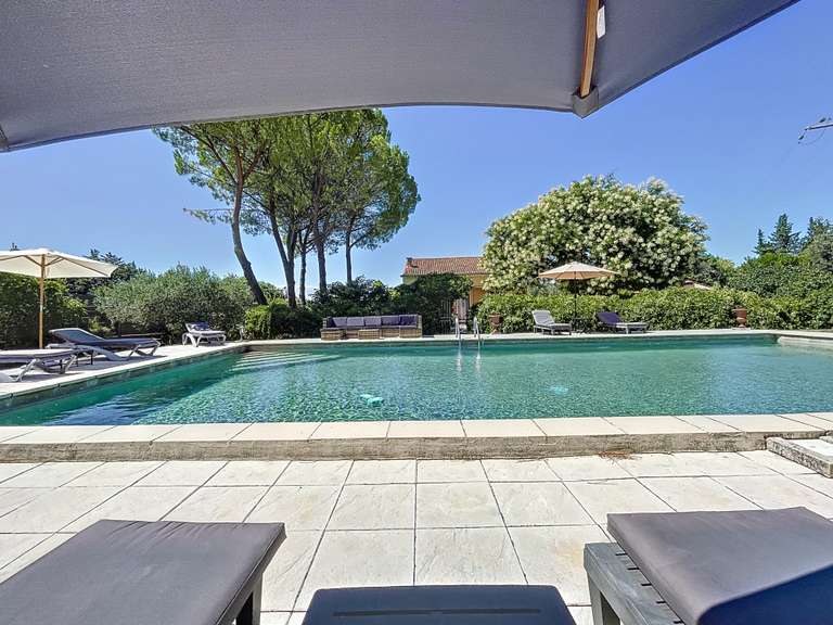 Villa Carpentras - 5 chambres - 162m²