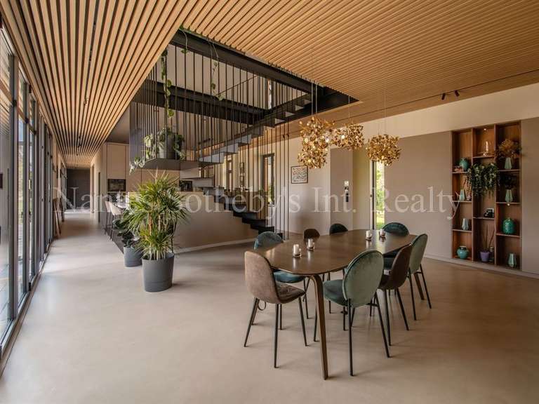 Maison Carquefou - 5 chambres - 447m²