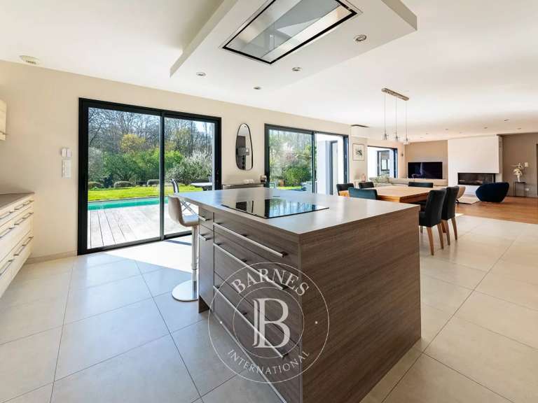 Maison Carquefou - 227m²