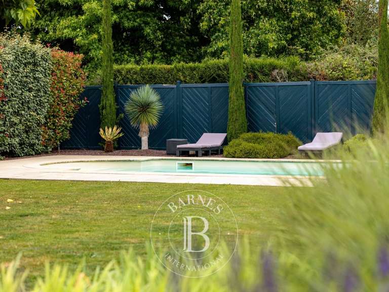 Maison Carquefou - 6 chambres - 228m²