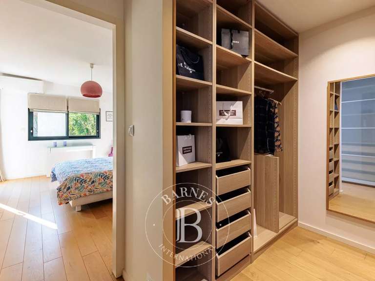 Maison Carquefou - 7 chambres - 227m²