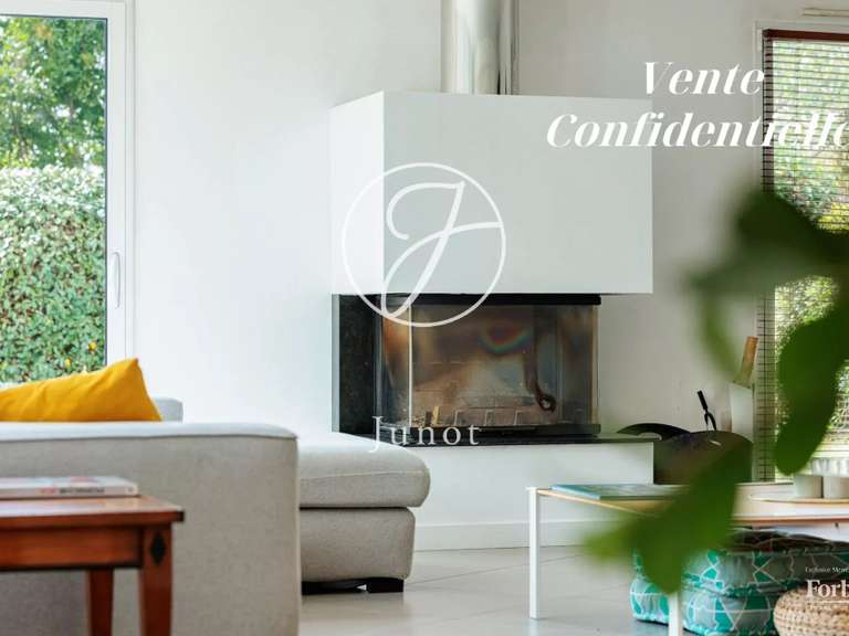 Maison Carquefou - 5 chambres - 240m²