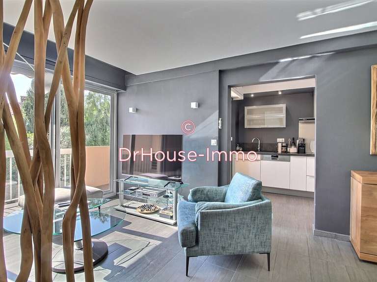 Appartement Carqueiranne - 3 chambres - 104m²