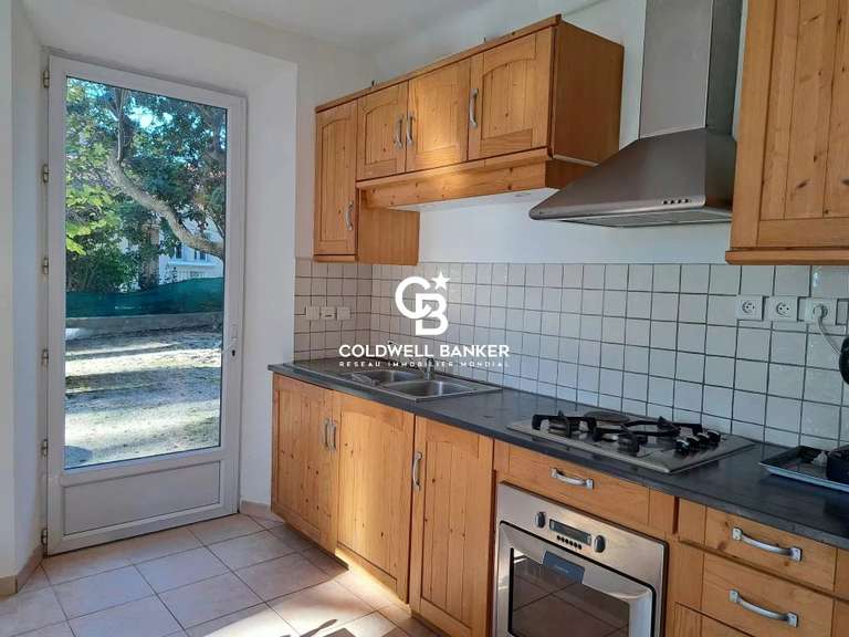 Appartement Carqueiranne - 4 chambres - 115m²