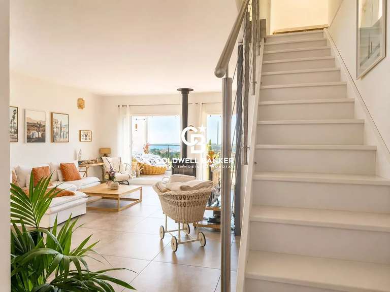 Appartement avec Vue sur mer Carqueiranne - 3 chambres - 105m²