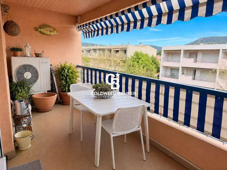 Appartement avec Vue sur mer Carqueiranne - 2 chambres - 98m²