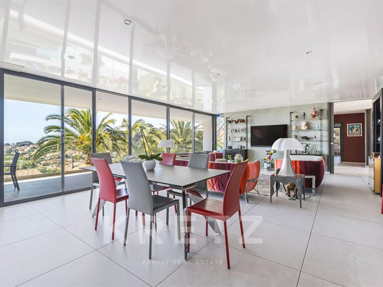 Maison Carqueiranne - 5 chambres - 397m²