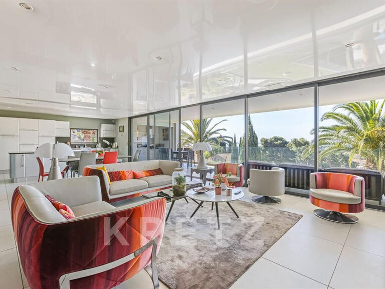 Maison Carqueiranne - 5 chambres - 397m²