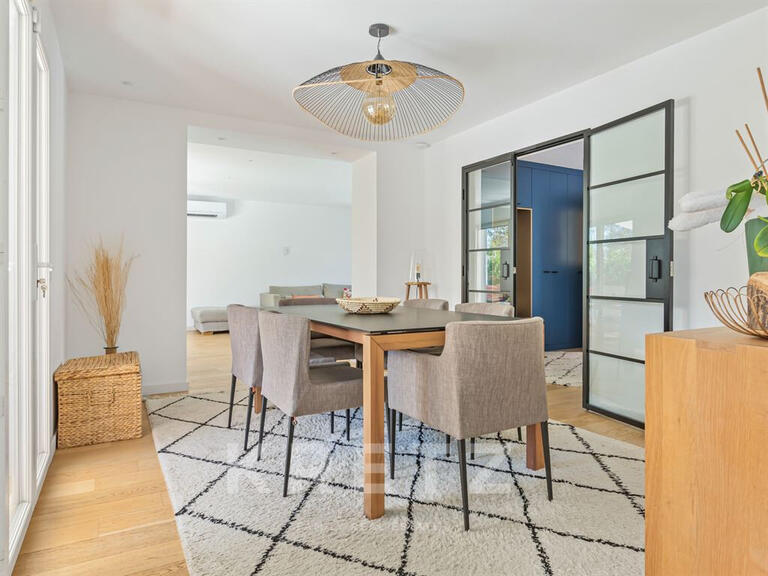 Maison Carqueiranne - 9 chambres - 325m²