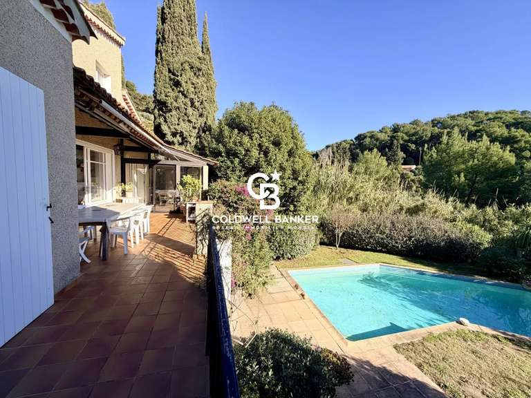 Maison avec Vue sur mer Carqueiranne - 5 chambres - 160m²