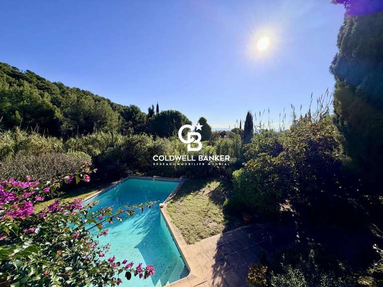 Maison avec Vue sur mer Carqueiranne - 5 chambres - 160m²