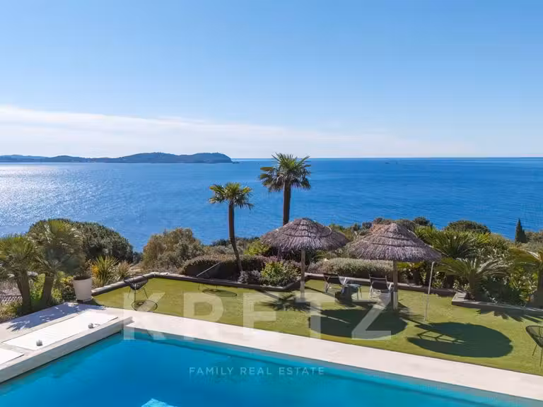 Maison avec Vue sur mer Carqueiranne - 6 chambres - 300m²
