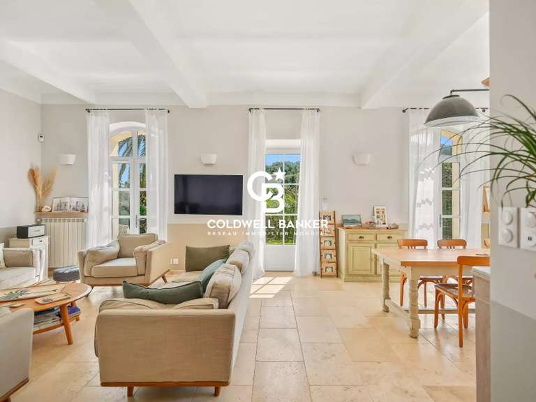 Maison Carqueiranne - 6 chambres - 233m²