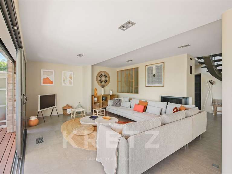Maison Carqueiranne - 3 chambres - 180m²