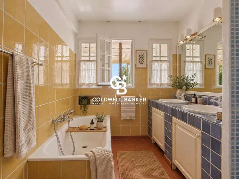 House with Sea view Carqueiranne - 5 bedrooms - 210m²
