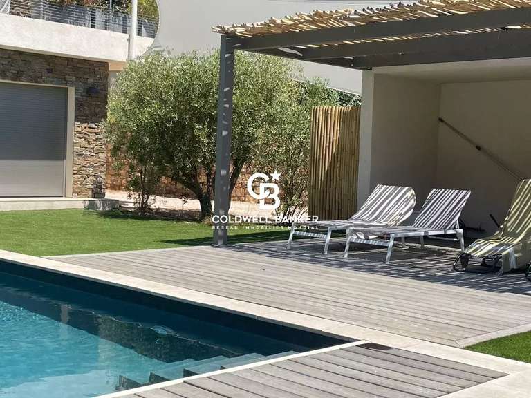 Villa Carqueiranne - 5 bedrooms - 305m²