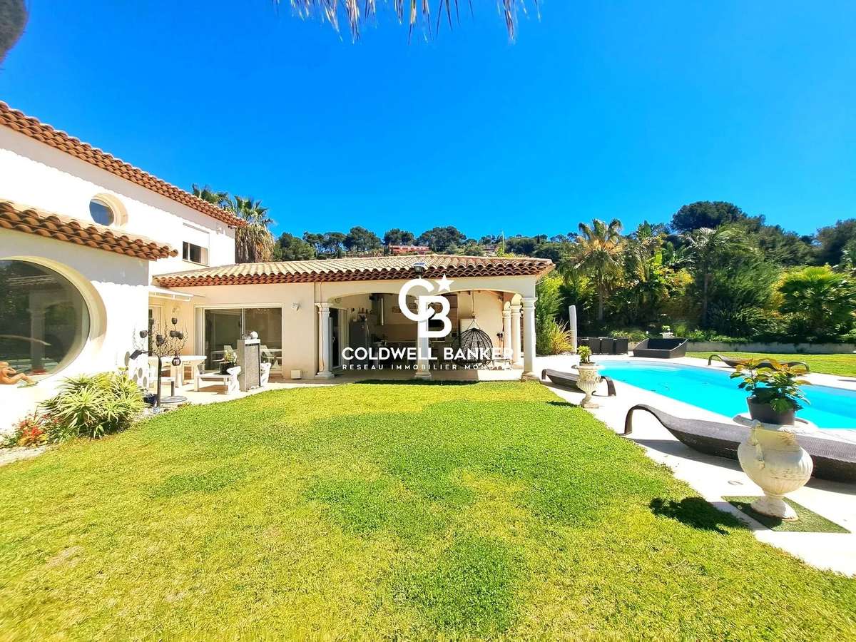 Villa Carqueiranne