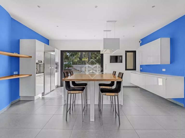 Villa Carqueiranne - 5 chambres - 230m²