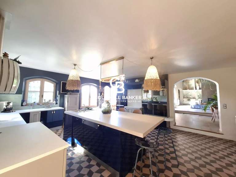 Villa Carqueiranne - 5 chambres - 280m²