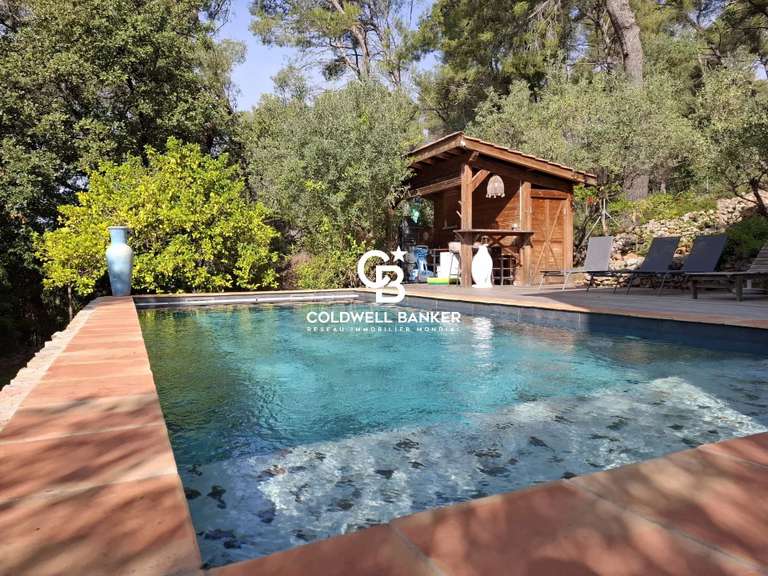 Villa Carqueiranne - 5 chambres - 280m²