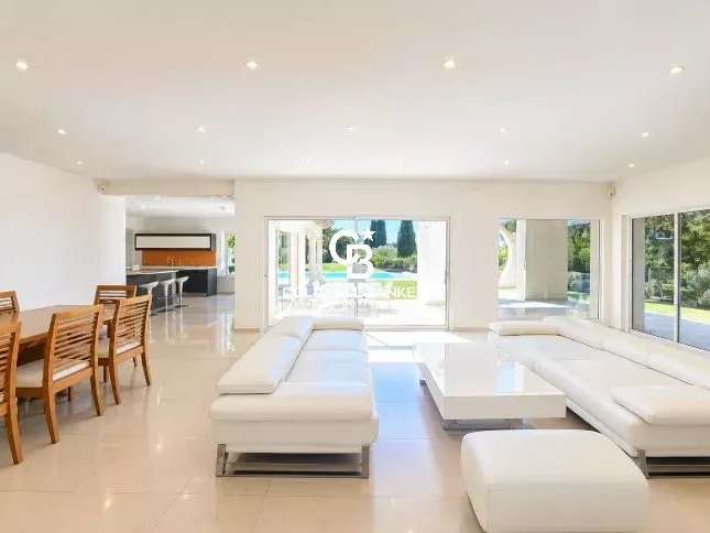 Villa Carqueiranne - 4 chambres - 280m²